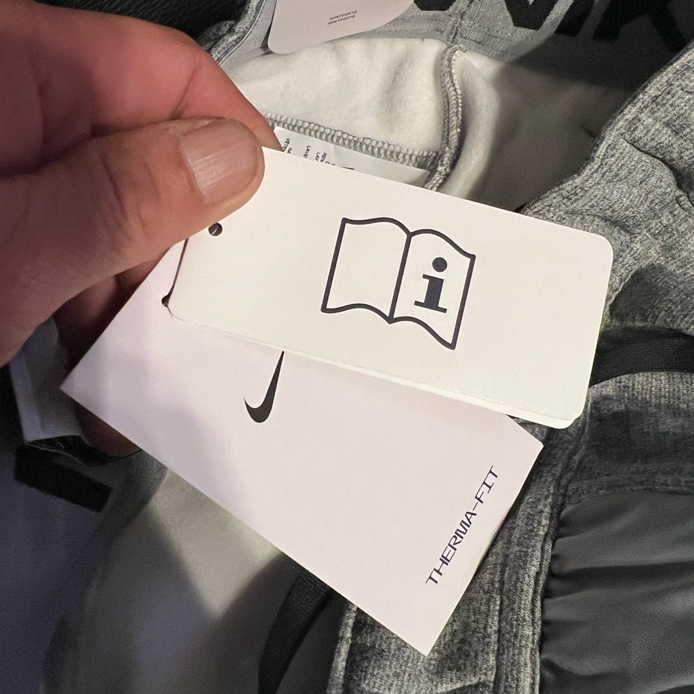 Nike Sample Training Pant - Picture 8 of 8